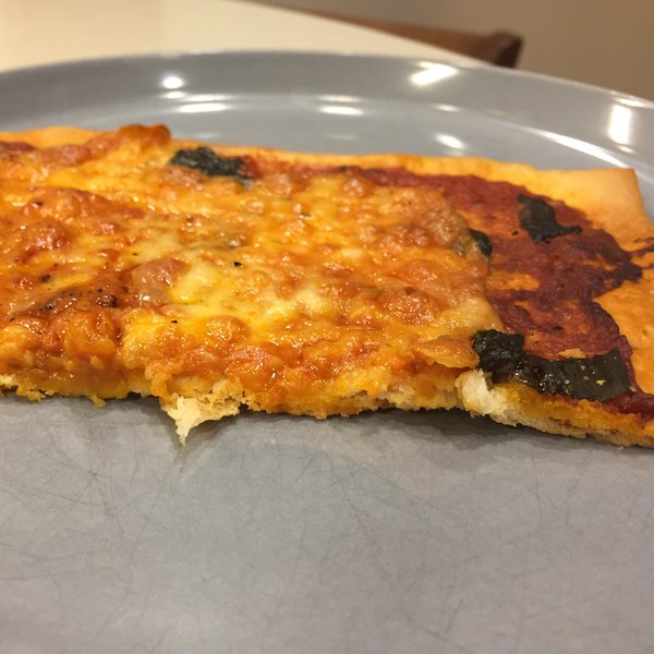 Pizza au pesto super rapide